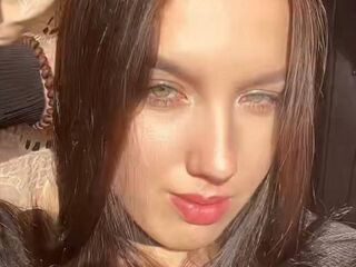 LoraDarlington's Watch live cam shows Profile Image